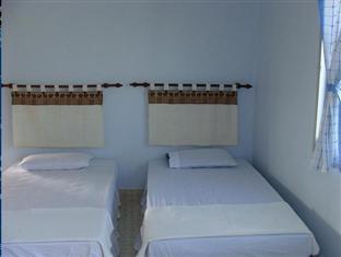 Fame Guesthouse Chumphon Exteriör bild